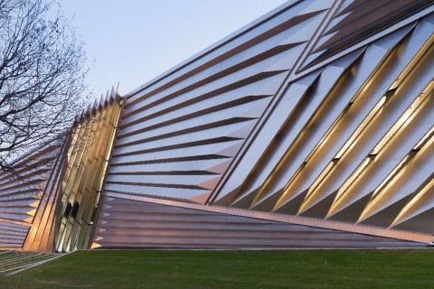 Zaha Hadid - Eli and Edythe Broad Art Museum, East Lansing, Michigan (foto Iwan Baan)