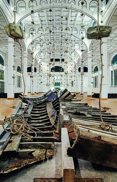 Jannis Kounellis - Salone degli Incanti - Ex Pescheria, Trieste - photo Manolis Baboussis - Domus, settembre 2013