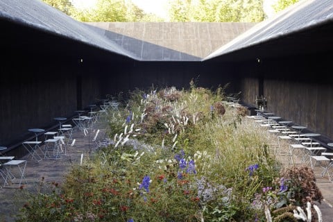 Serpentine Pavilion 2011, by Peter Zumthor, Piet Oudolf (courtesy Green Island)