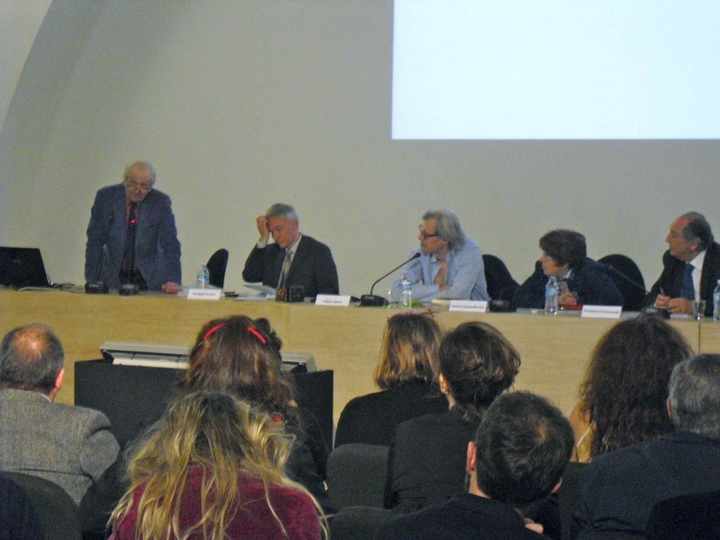 La Biennale è mia! Sgarbi contro tutti alla conferenza stampa di presentazione del Padiglione Italia. Cronaca di un circo annunciato… Aggiornamento due di tre