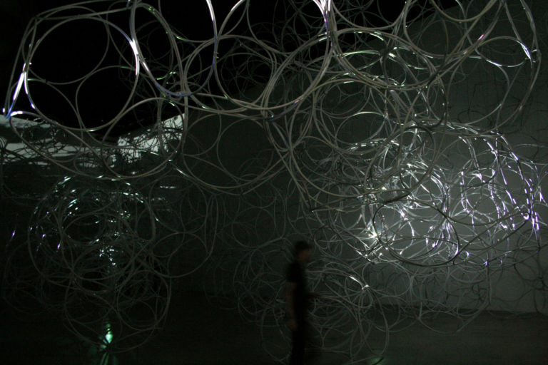 Tomas Saraceno Cloudy Dunes. When Friedman meets Bucky on Air Port City Sedici mostre in sedici foto. Ecco perché ci teniamo tanto al Macro…