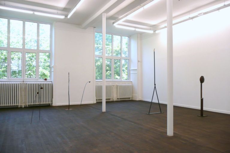 Luca Francesconi Echo of the Moon solo show installation view Crac Alsace 2012 2 Vacanza in programma in Alsazia? Fate un salto al CRAC di Altkirch, c’è una doppia personale di Luca Francesconi. E qui ci sono le immagini…