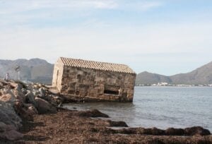 I racconti sul fiume. Da Cremona a Venezia, lungo le Verdi Acque del Po. Ettore Favini ed Elisabetta Bianchessi, insieme ai naviganti. Verso la Biennale d’Architettura