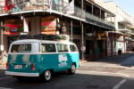 Crusade for Collecting per le strade di New Orleans Quando la galleria è on the road: parte da Atlanta il progetto “Crusade for Collecting”, con un pullmino Volkswagen ad attraversare gli States per creare dal basso una nuova generazione di collezionisti