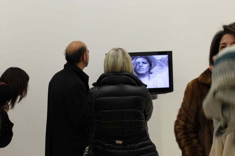 Compagni di strada Museo Pino Pascali foto Antonella Sibilia 14 Pino e i suoi compagni di strada. Da Franco Angeli a Jannis Kounellis, a Mario Schifano, al Museo Pascali in mostra la Roma anni ’60: qui le immagini dell’opening