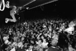 1 Nirvana stage diver UW Hub Ballroom Seattle 1990 Sottoculture esistite & sottoculture abortite
