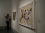 vercelli kandinsky 10 Lo sciamanesimo secondo Kandinsky all'Arca di Vercelli: fotogallery dalla mostra che svela il legame tra l'avanguardia russa e la cultura tribale delle steppe. Con i pezzi di outsider art raccolti dalla Fondazione Poggianella