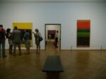 Rothko al Gemeentemuseum Mark Rothko incontra Piet Mondrian all’Aia. Fotogallery dalla mostra al Gemeentemuseum: le due vie dell’astrattismo convergono nel tempio di De Stijl