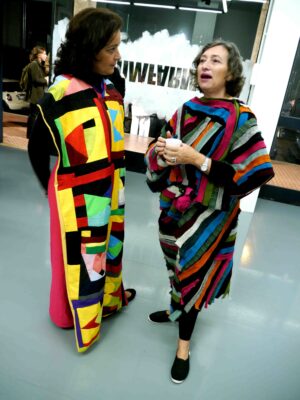 Wurmkos vende moda: sfilata a Sesto San Giovanni per il progetto di arte sociale che coinvolge il laboratorio livornese Bassa Sartoria