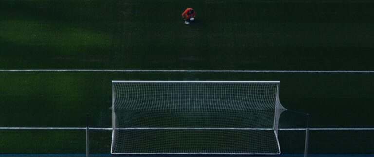 Yuri Ancarani San Siro Yuri Ancarani porta “San Siro” alla GAM di Milano: il suo video tra i pezzi forti del Filmmaker Festival, che ospita Lech Kowalski