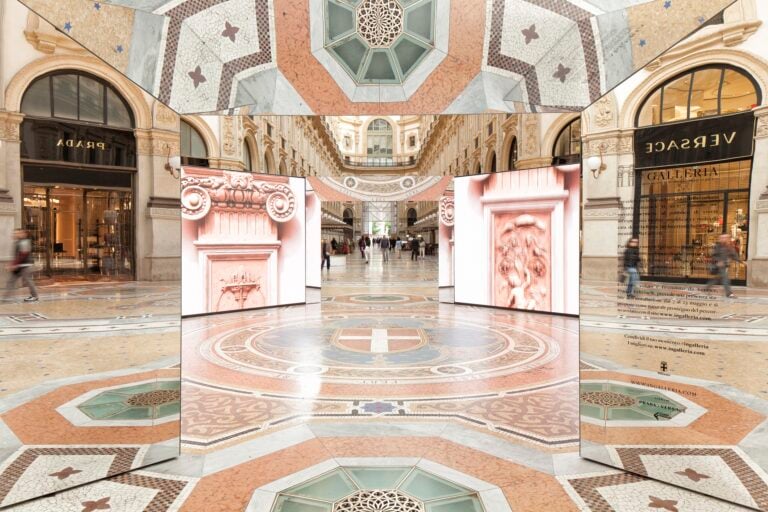 InGalleria Milano foto Giulio Boem 4 Un Caleidoscopio per la galleria Vittorio Emanuele di Milano. Restauro interattivo e viaggi immersivi, tra led wall e architetture effimere