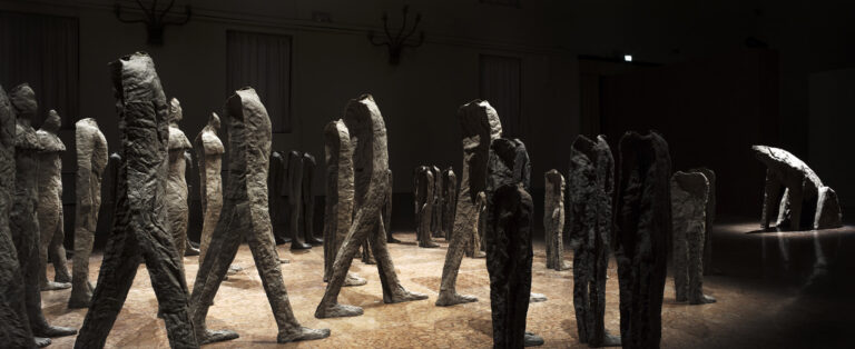 Magdalena Abakanowicz – Crowd and Individual - veduta della mostra presso la Fondazione Cini, Venezia 2015 - photo Alessandra Chemollo