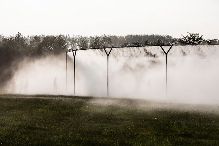 Olafur Eliasson Fog assembly 2016 foto Anders Sune Berg 1 Olafur Eliasson alla Reggia di Versailles, ecco le immagini