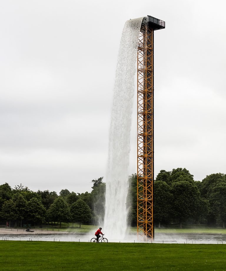 Olafur Eliasson Waterfall 2016 foto Anders Sune Berg 1 Olafur Eliasson alla Reggia di Versailles, ecco le immagini