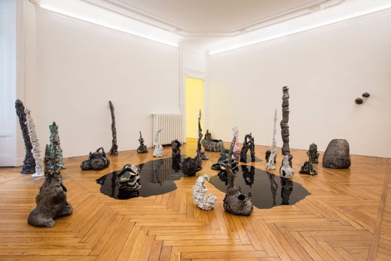 Salvatore Arancio, And These Crystals Are Just like Globes of Light. Installation view at Federica Schiavo Gallery, Milano. Photo Andrea Rossetti