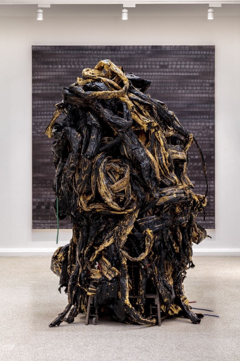 Mark Bradford, Medusa, 2016. Photo Joshua White, Courtesy the artist and Hauser & Wirth