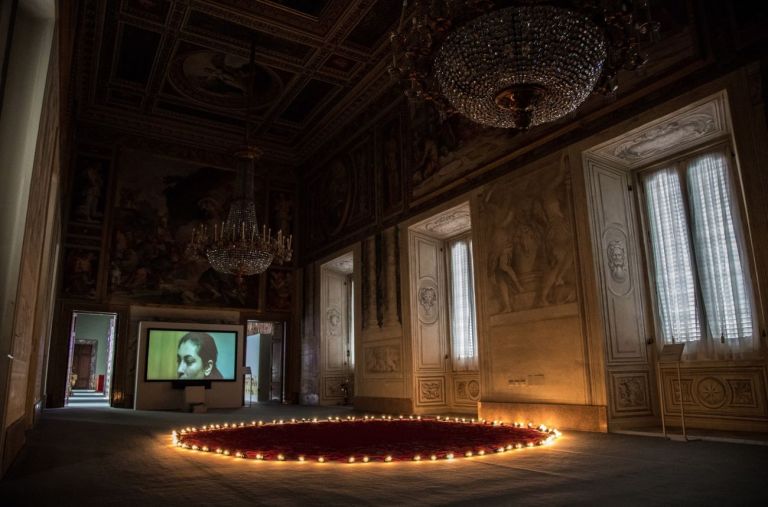 Mona Hatoum, Undercurrent (Red) (Sottocorrente – rosso), 2008. Palazzo del Quirinale, Roma 2017