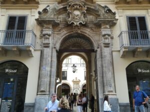 Sisal sbarca a Palermo per Manifesta e inaugura un grande progetto a sostegno dell’arte italiana