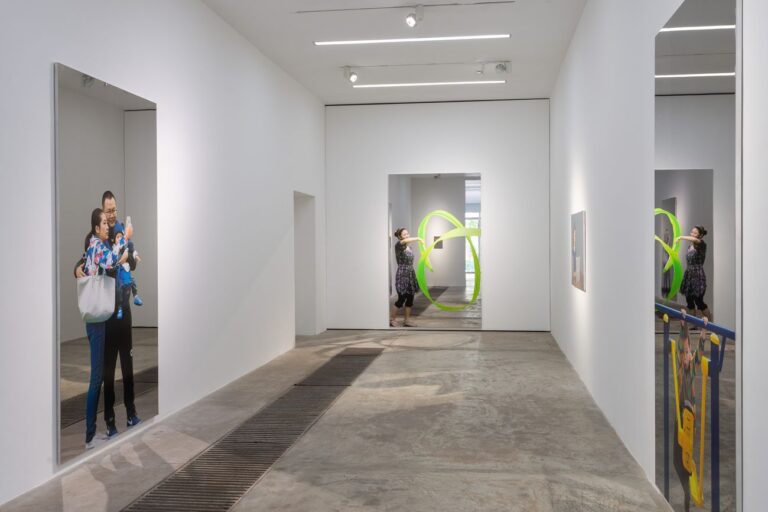 Michelangelo Pistoletto. Oltre lo Specchio. Exhibition view at Galleria Continua, Beijing 2018. Photo Oak Taylor Smith. Courtesy l'artista & Galleria Continua