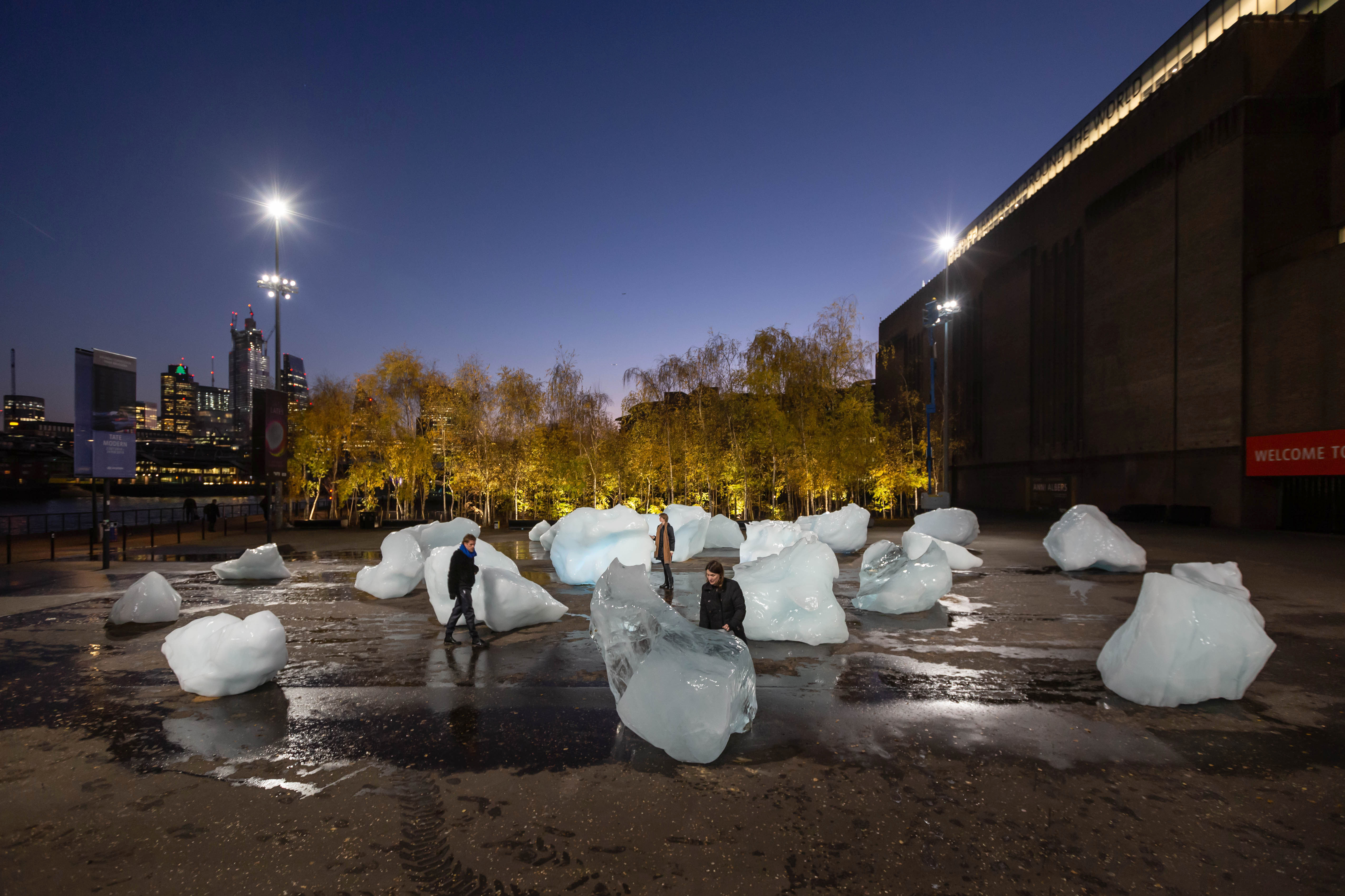 L'orologio di ghiaccio di Olafur Eliasson sbarca a Londra ...