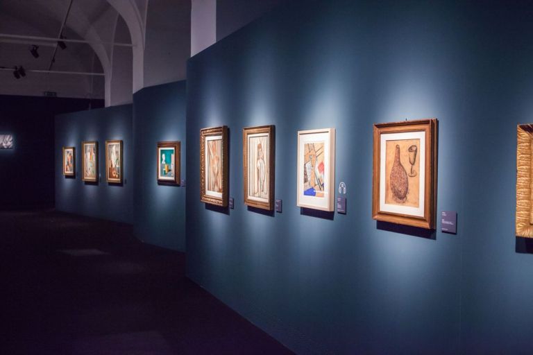 Carlo Carrà. Exhibition view at Palazzo Reale, Milano 2018. Photo (c) Filippo Podestà