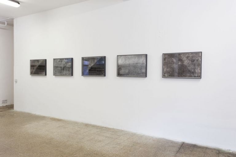 Elena Mazzi, Fractures. Courtesy Ex Elettrofonica, Pelagica and the artist