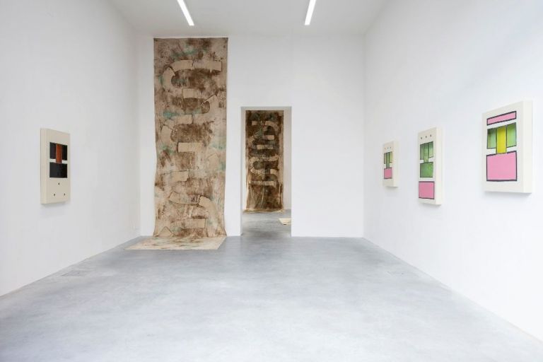 Jessica Warboys. Italian Hours. Exhibition view at Galleria Gentili, Firenze 2019. Photo Jacopo Menzani