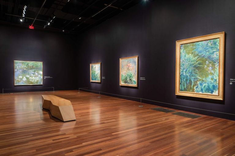 Monet. The Late Years. Installation view at de Young museum, San Francisco 2019. Photo Drew Altizer. Image courtesy of the Fine Arts Museums of San Francisco