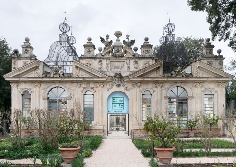 Zhang Enli. Bird Cage, a temporary shelter. Installation view at Galleria Borghese, Roma 2019