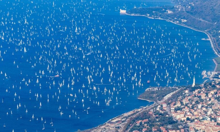 La barcolana nel Golfo di Trieste