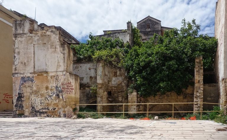 Taranto Opera Viva, ringhiera d'oro, Alessandro Bulgini, 2019