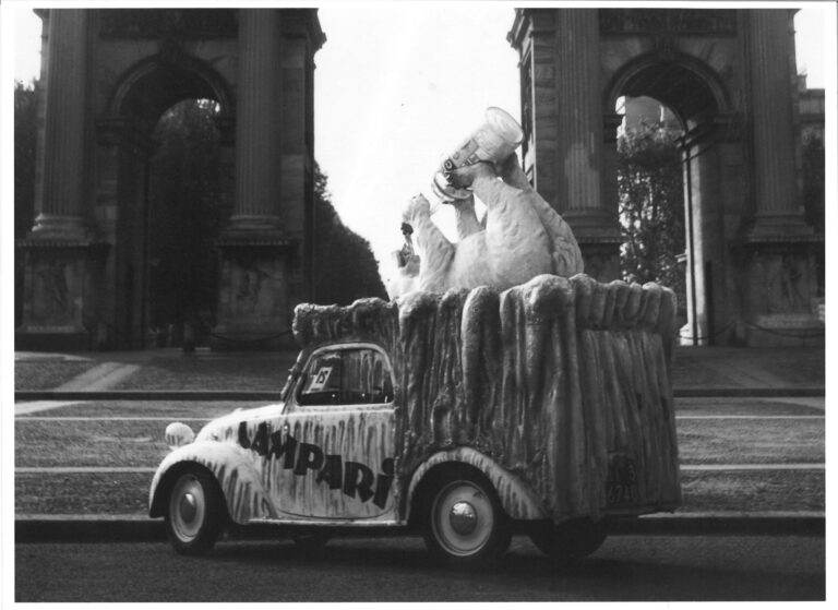 Le insegne Campari a Milano, Arco della Pace, collezione privata