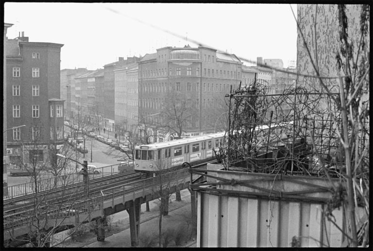 Esther Friedman, U Bahn, 1978