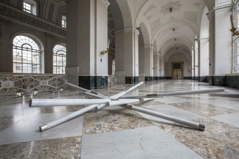 Hidetoshi Nagasawa, Pozzo nel cielo, 1999 2014. Installation view at Palazzo Reale, Napoli 2019. Photo Alessandra Cardone & Luciano Basagni © Polo museale della Campania