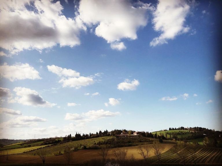 Giardini Pensili, sulle colline di Rimini, dove ha sede la regia temporanea di Usmaradio