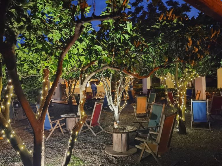 Il Giardino di Lipari, esterno notturno