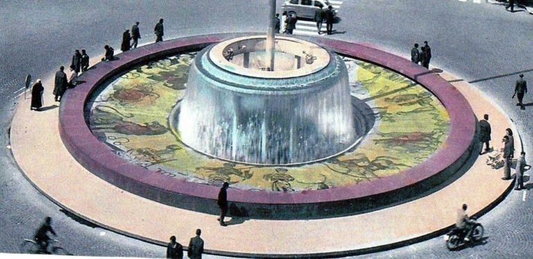 Mario Ridolfi, Fontana dello Zodiaco, Piazza Tacito, Terni, 1936, cartolina del 1975