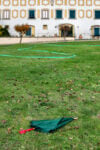 Giovanni Termini, Sulla circonferenza, 2020, irrigatore, acqua e ombrello da pastore, installazione. Photo Michele Alberto Sereni