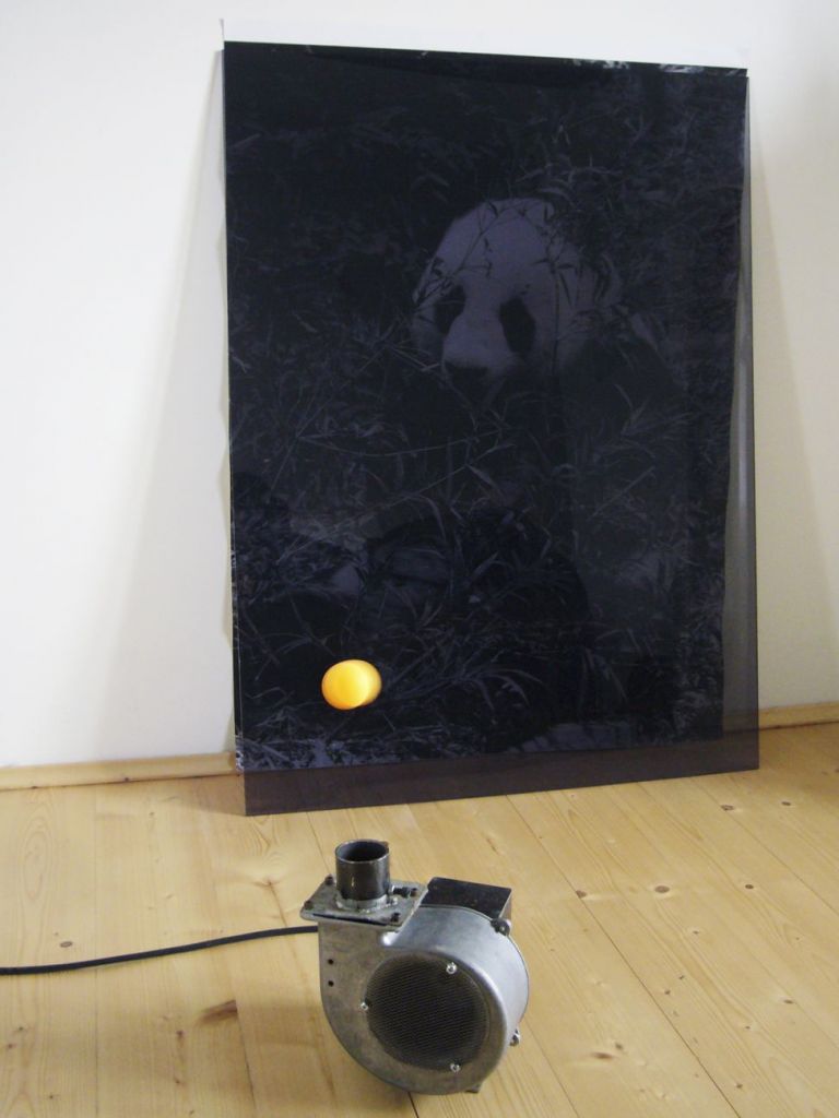 Paola Pasquaretta, Ping Pong, 2015. Installation view