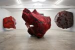 Anish Kapoor. Exhibition view at Commanderie de Peyrassol, Flassans sur Issole 2021. Courtesy the artist & Galleria Continua. Photo © Christophe Goussard