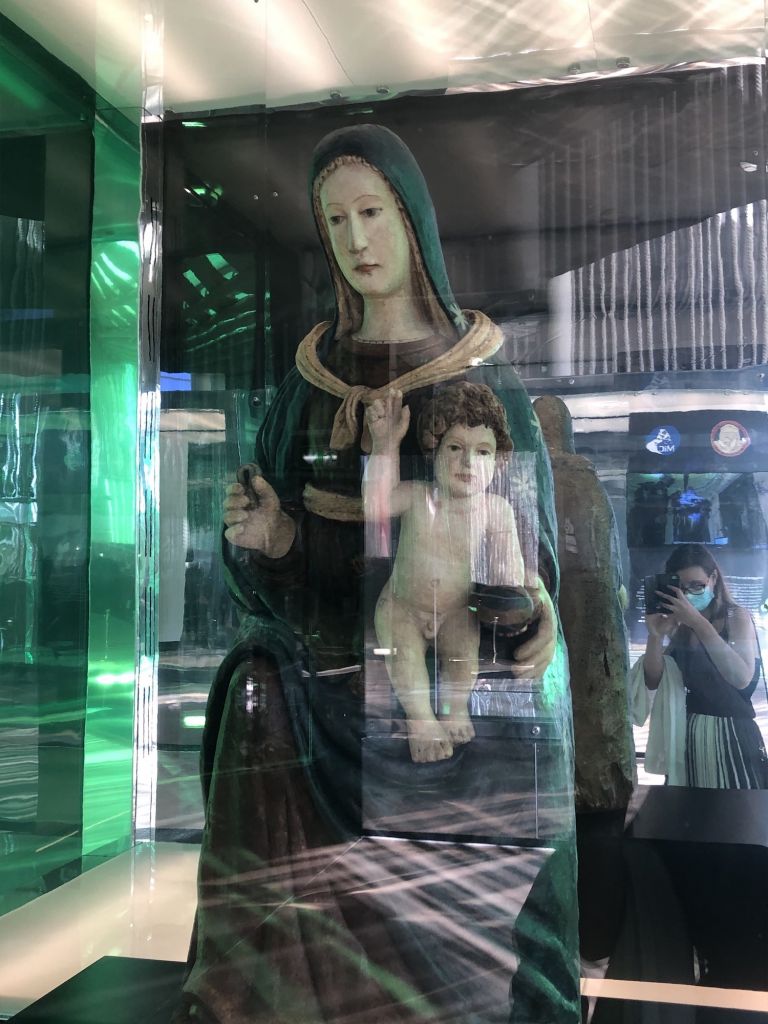 Dubai Expo, padiglione Italia, con la Madonna della Candelora recuperata dai carabinieri del reparto dei Beni Culturali, foto Giorgia Basili