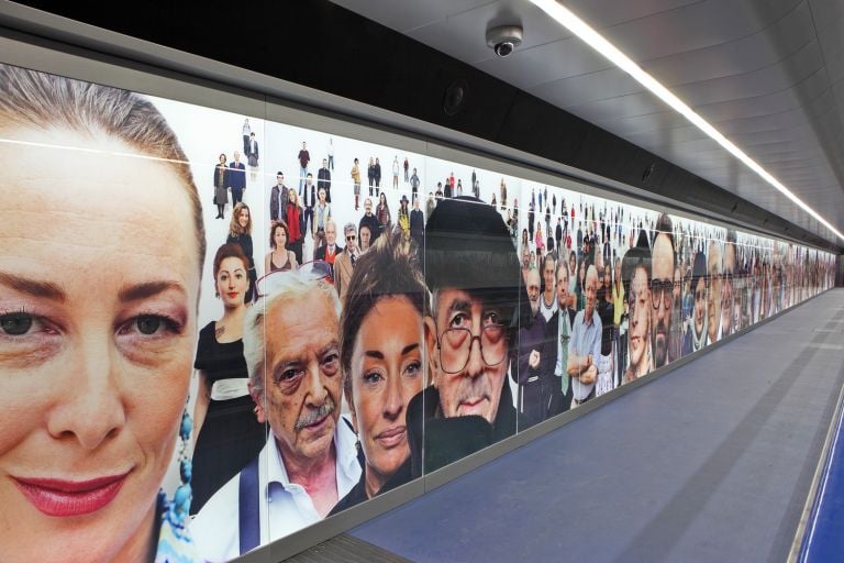 Stazione Toledo Oliviero Toscani Razza Umana. photo Peppe Avallone – ANM SpA