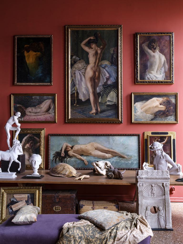L’atelier del pittore, piano nobile del Museo Fortuny, allestimento del percorso permanente, ph. Massimo Listri
