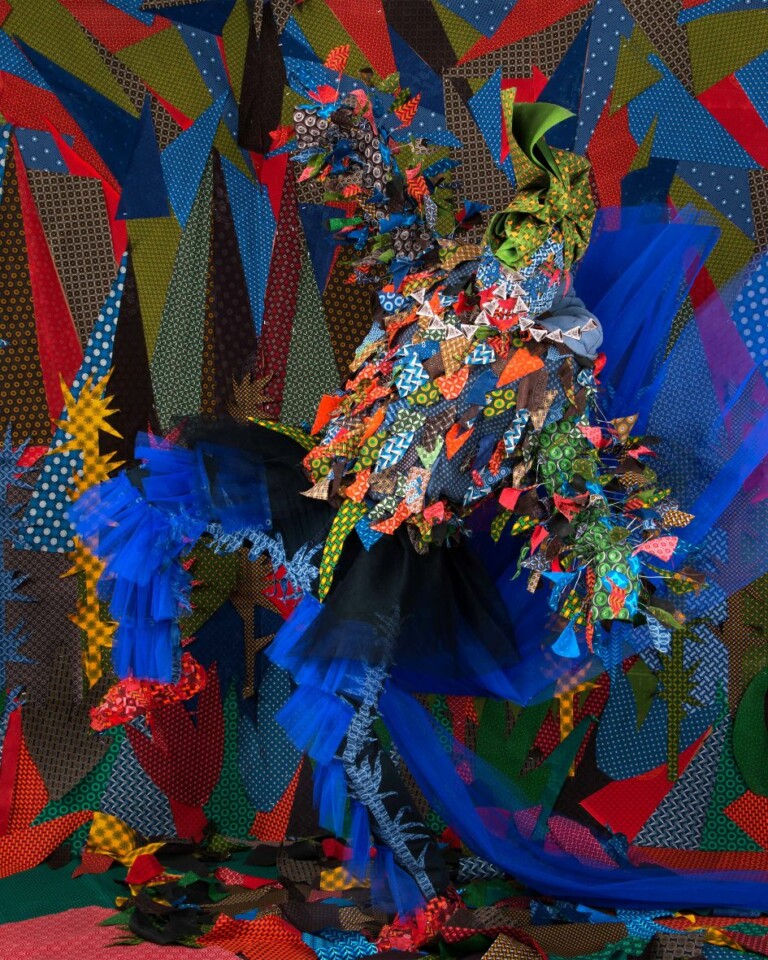 Siwa Mgoboza, Les Etres D'Africadia IV. Pajarina Fantina, 2015, stampa a getto d'inchiostro, 180 x 144 cm, Edizione di 5 / Edition of 5, Courtesy Galleria Gaburro, Verona-Milano