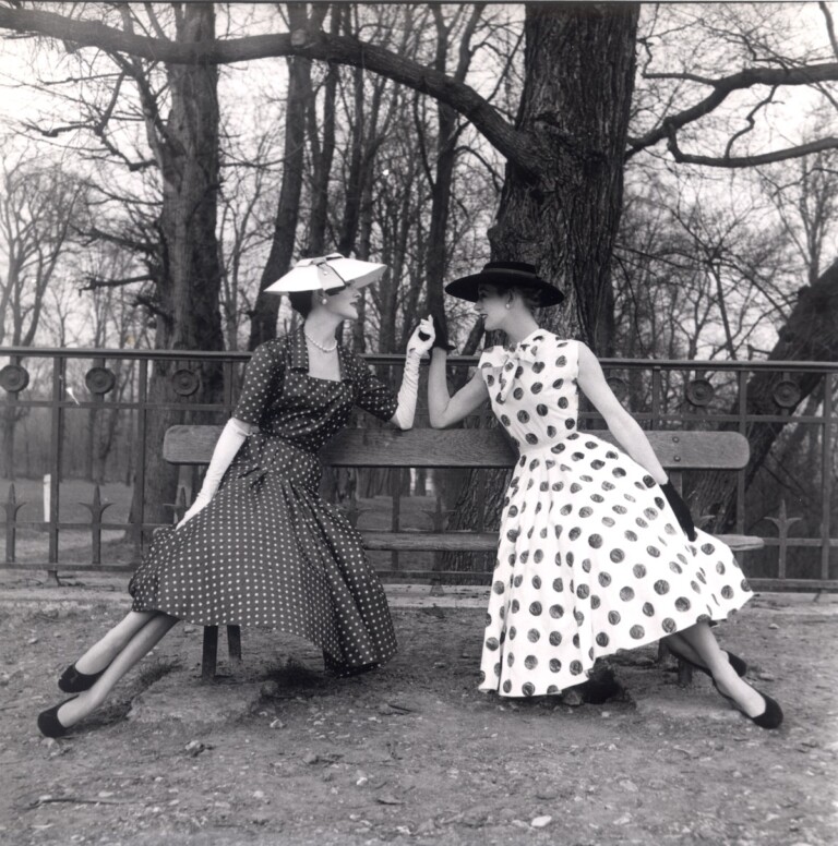 Moda per Vogue, Francia, 1955 © Sabine Weiss