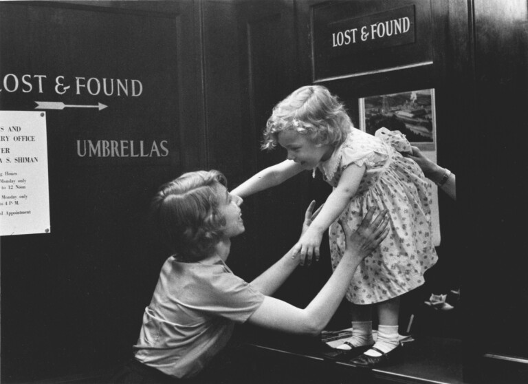 New York, USA, 1955 © Sabine Weiss