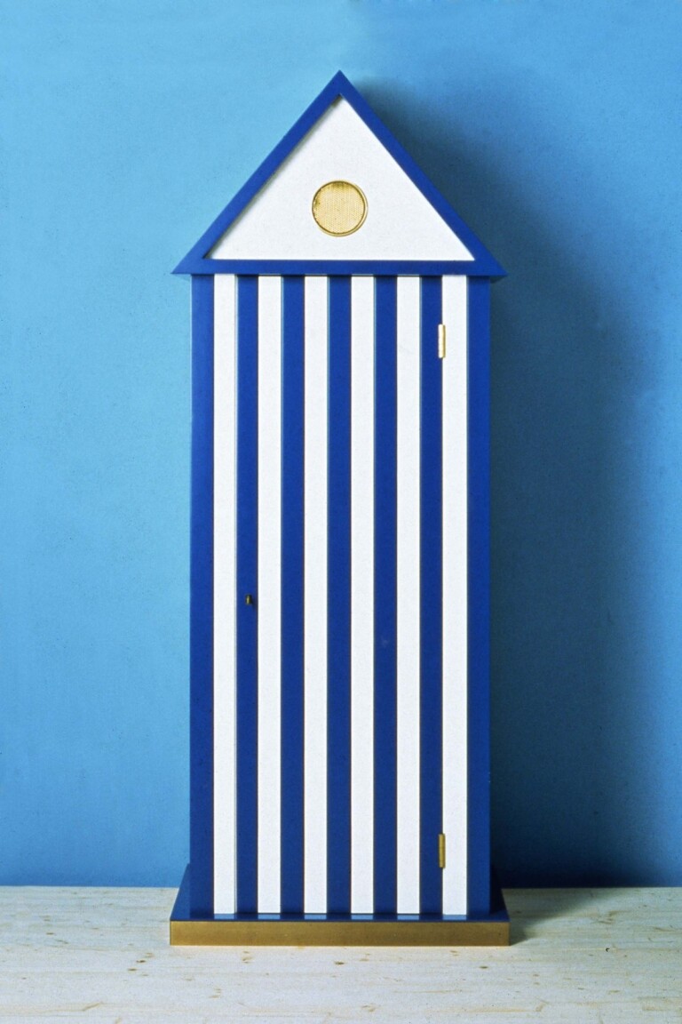 Aldo Rossi, Armadio Cabina dell’Elba, 1982. Bruno Longoni Atelier d’arredamento, Cantù © Eredi Aldo Rossi, courtesy Fondazione Aldo Rossi