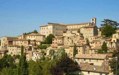 Todi_panorama, ph Livioandronico2013, fonte Wikipedia