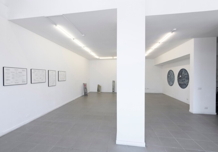 Cesare Pietroiusti. Valori. Exhibition view at The Gallery Apart, Roma 2022. Photo Giorgio Benni. Courtesy The Gallery Apart