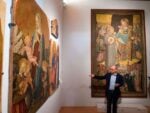 Il direttore della Galleria Nazionale dell'Umbria Marco Pierini e il nuovo allestimento della GNU Foto di Marco Giugliarelli